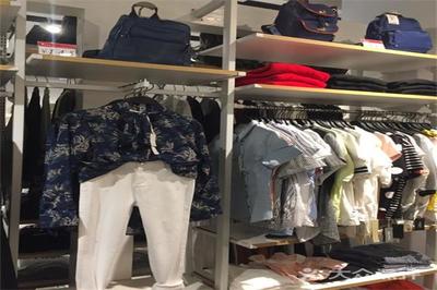 7号仓库服装 打造高效零售新模式的探索