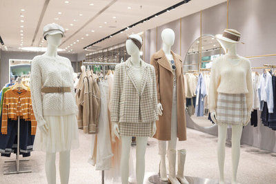 潮流服装店 服装零售的艺术与挑战